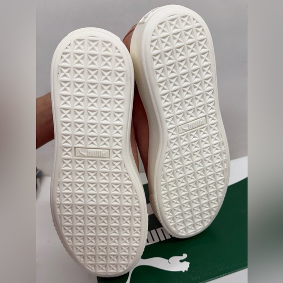 NWT Puma Pink Suede Platform Strap Wn’s - Picture 8 of 9